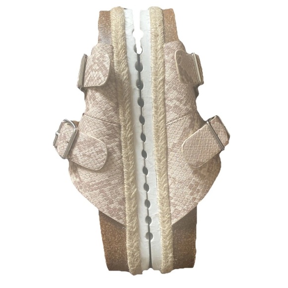 DV by Dolce Vita Carther Tan Snake Print Sandals Womens Size 8.5 Faux Leather - Picture 5 of 8